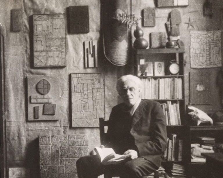 Mostra celebra 150 anos de Joaquín Torres García, pioneiro da arte decolonial
