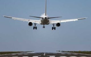 Governo prepara medidas para amenizar reajuste do querosene de aviação