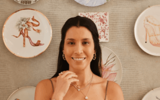 Pintura em porcelana resgata memória e técnicas clássicas europeias